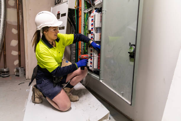 Best Electrical Repair Services  in Garden City Park, NY
